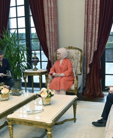 Emine Erdoğan, UNRWA Genel Komiseri Lazzarini ile görüştü