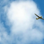 Endonezya'da içinde 10 kişinin bulunduğu uçak kayboldu