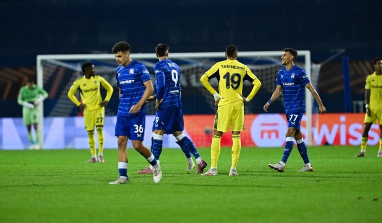 Fenerbahçe, UEFA Avrupa Ligi'ne mağlubiyetle başladı