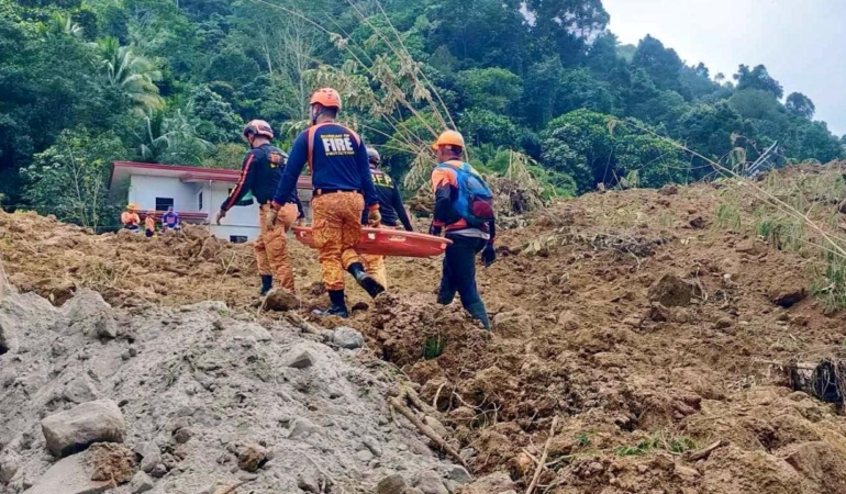 Filipinler'de atık tesisinde meydana gelen heyelanda ölenlerin sayısı 35'e yükseldi