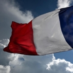 Fransa, İran'a uydu terminalleri gönderme ihtimalini inceliyor