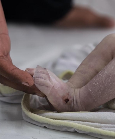 Gazzede 27 günlük bebek soğuktan öldü