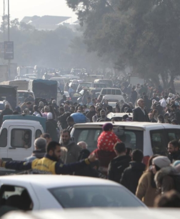 Halepte sivillerin güvenli geçişi için iki insani geçidin yeniden açıldığı duyuruldu