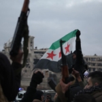 Halep'teki terör örgütü YPG'li son grup şehrin dışına tahliye ediliyor