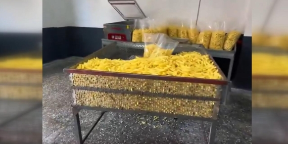 Hijyen koşullarına uymayan 600 kilo patates cipsine el konuldu