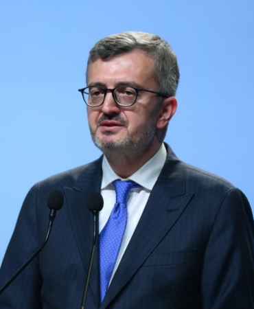 İletişim Başkanı Duran: Suriyede yaşanan gelişmeleri yakından takip ediyoruz