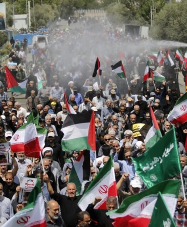 İran'daki gösterilerde 3 bin 90 kişi hayatını kaybetti