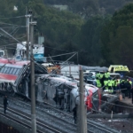 İspanya'daki tren kazasında can kaybı 40'a yükseldi