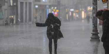 İstanbul için fırtına ve sağanak uyarısı