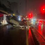 İstanbul Valiliğinden fırtına ve yağış açıklaması: 193 ihbar geldi