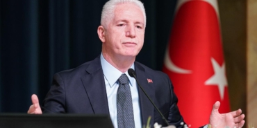 İstanbul Valisi Gül: Depreme dayanıklı ya da dayanıksız kamu binası kavramını gündemden çıkaracağız