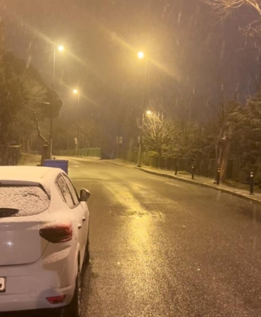 İstanbul'da kar yağışı sürüyor