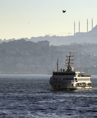 İstanbul'da tüm vapur seferleri iptal edildi