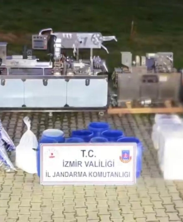 İzmir'de 1,6 ton uyuşturucu hap ham maddesi ele geçirildi