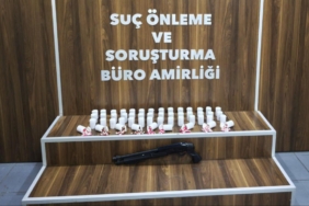 İzmir'de bir evde 2 bin 550 uyuşturucu hap ele geçirildi