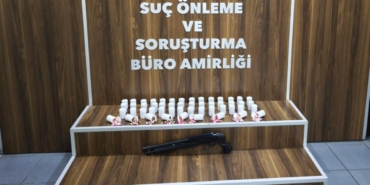 İzmir'de bir evde 2 bin 550 uyuşturucu hap ele geçirildi