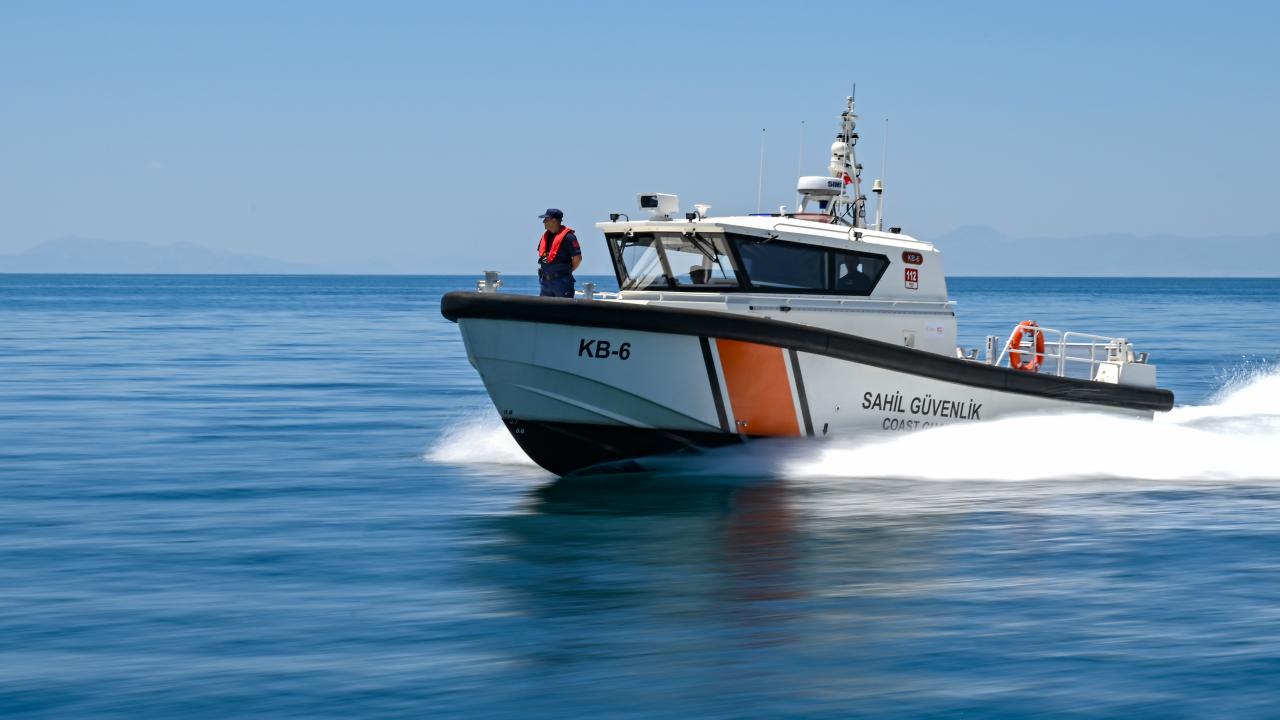 Jandarma ve Sahil Güvenlik Komutanlığı'na 3 bin 635 subay ve astsubay alınacak