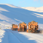 Kar kaplanları kesintisiz ulaşım için gece gündüz çalışıyor