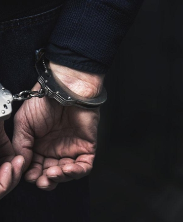 Kardeşinin kimliğiyle gizlenen FETÖ firarisi yakalandı