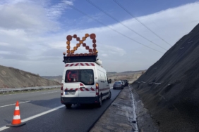 Kaza yapan zırhlı araçtaki altınlar kayboldu