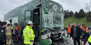 Konyaspor otobüsü İstanbul'da kaza yaptı