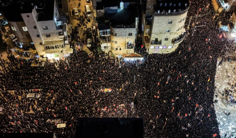 Kudüs'te binlerce Haredi Yahudisi zorunlu askerlik karşıtı gösteri düzenledi