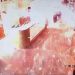 Lüks siteye getirilen kargo paketi bomba gibi patladı