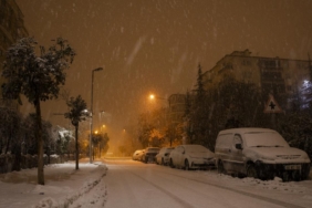 MalatyaAdıyaman kara yolu ulaşıma kapandı