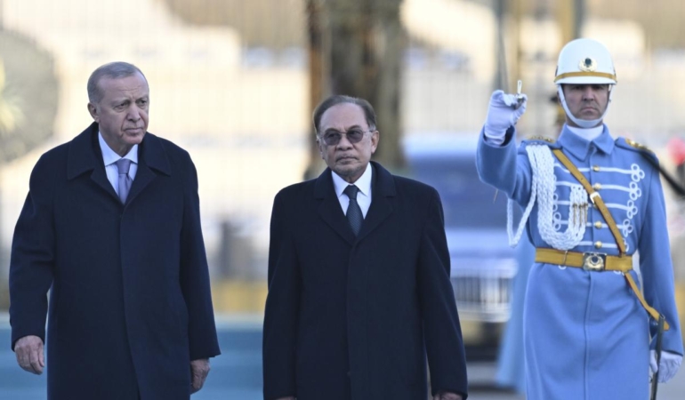 Malezya Başbakanı Enver: Türk sanayisinin bilim ve sanayi konusundaki kapasitesine inanıyoruz