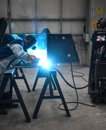 Meslek lisesi öğrencileri, MESEM'le genç yaşta meslek öğreniyor