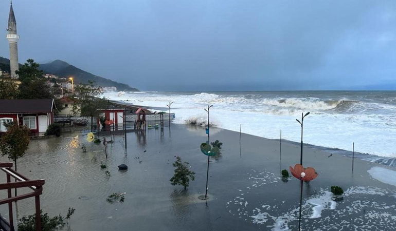 Meteorolojiden denizlerde fırtına uyarısı