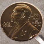 Nobel Komitesi, Machado'nun ödülünü Trump'a vermesinin kazananı değiştirmeyeceğini bildirdi