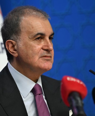 Ömer Çelik: Komşumuz İran'da kaos arzu etmeyiz