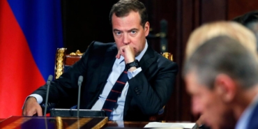 Rusya Güvenlik Konseyi: Trump acele etmezse Grönland referandumla Rusya'ya katılabilir