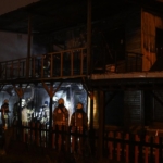 Sancaktepe'de gecekonduda çıkan yangın söndürüldü