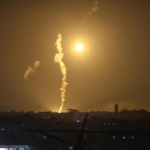 Soykırımcı İsrail'in ateşkese rağmen Gazze'ye düzenlediği saldırılarda biri çocuk 3 Filistinli yaşamını yitirdi