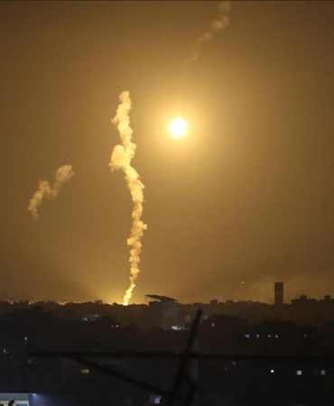 Soykırımcı İsrail'in ateşkese rağmen Gazze'ye düzenlediği saldırılarda biri çocuk 3 Filistinli yaşamını yitirdi