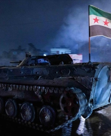 Suriye ordusu Halep'in doğusundaki Meskeneye ulaştı