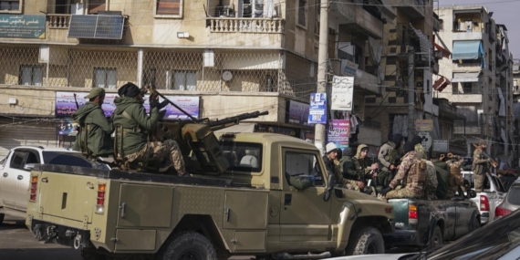 Suriye ordusu, Halep'in Şeyh Maksud Mahallesi'ni kapalı askeri bölge ilan etti