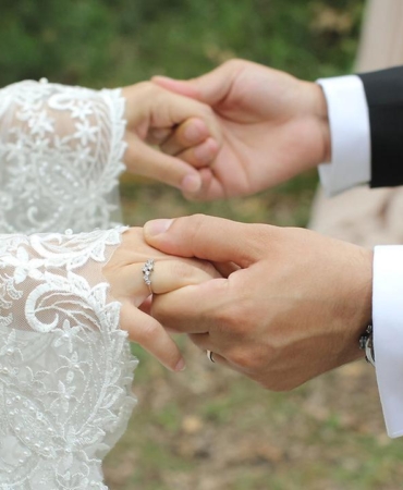 TDV'den ihtiyaç sahibi nişanlı gençlere 500 bin lira çeyiz yardımı