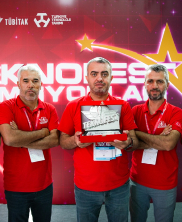 TEKNOFEST'te açılan kapıdan Cumhuriyet için yapay zeka filmi çıktı