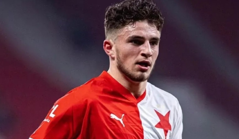 TRANSFER HABERİ: Trabzonspor'un orta sahası Çekya'dan geliyor! Şartlar uygun olursa...