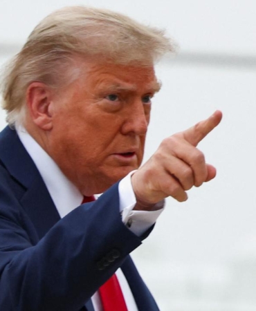 Trump, İran'daki gösterilerde insanların öldürülmesi halinde ülkeyi çok sert vurmakla tehdit etti