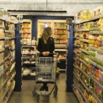 Tüketici güven endeksi ocakta aylık bazda arttı