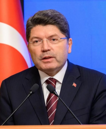 Türk bayrağına yönelik alçak provokasyona soruşturma başlatıldı