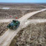 Türkiye'nin ilk elektrikli zırhlı personel taşıyıcısı EZPT görücüye çıktı