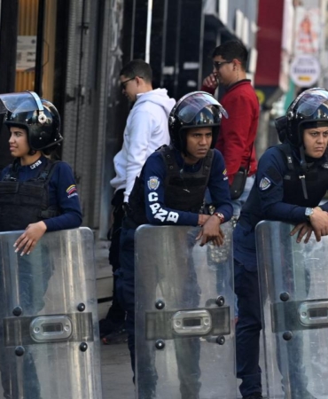 Venezuelada yabancı basın mensupları gözaltına alındı