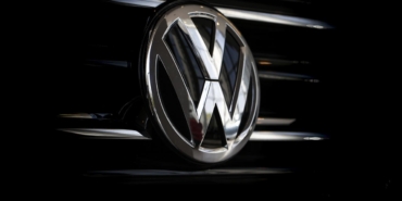 Volkswagen 44 bin aracını batarya yangını riski nedeniyle geri çağırıyor