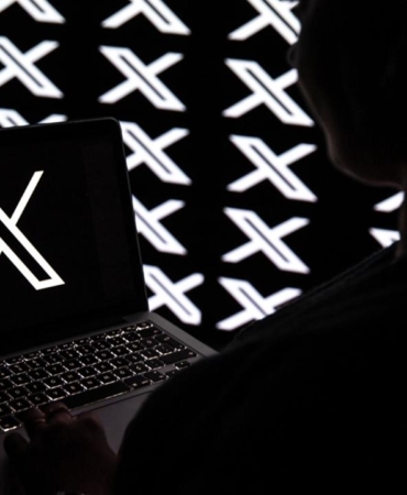 X, rıza dışı deepfake görüntülere karşı Grok'a kısıtlama getirdi