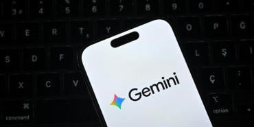 Yapay zekada devlerin savaşı kızıştı: Gemini 3 tarihi rekorla geldi